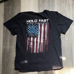 Hold Fast Tee -size M
